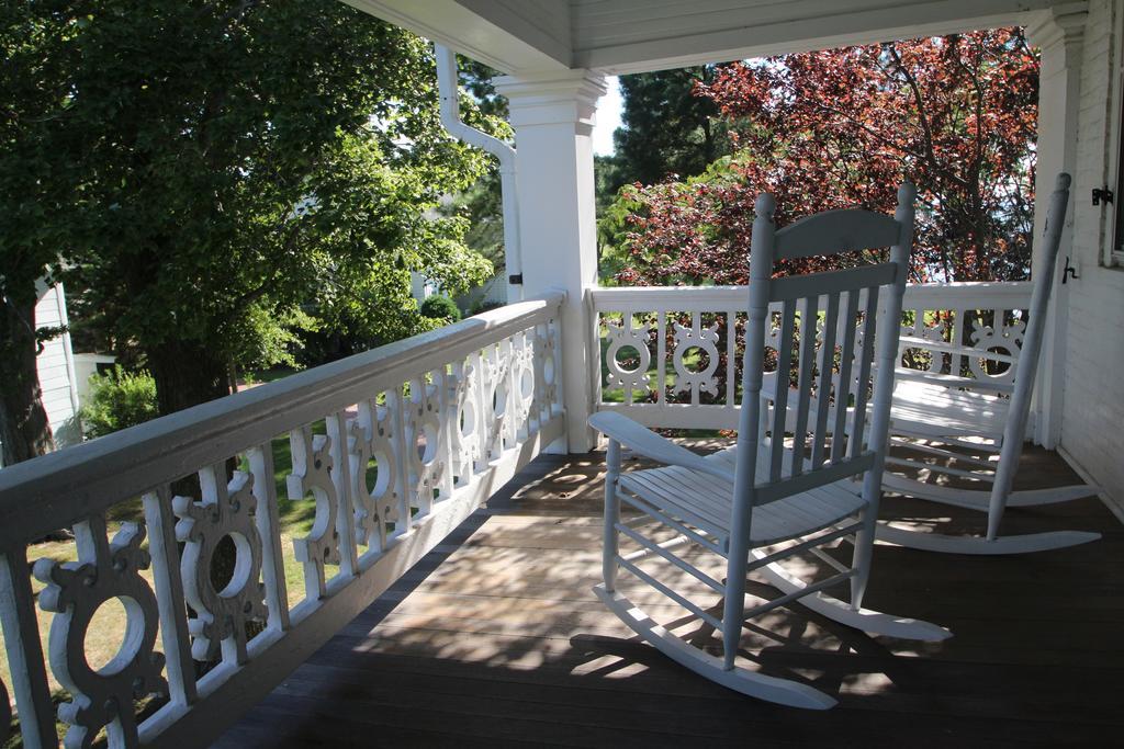 Wades Point Inn On The Bay McDaniel Eksteriør billede